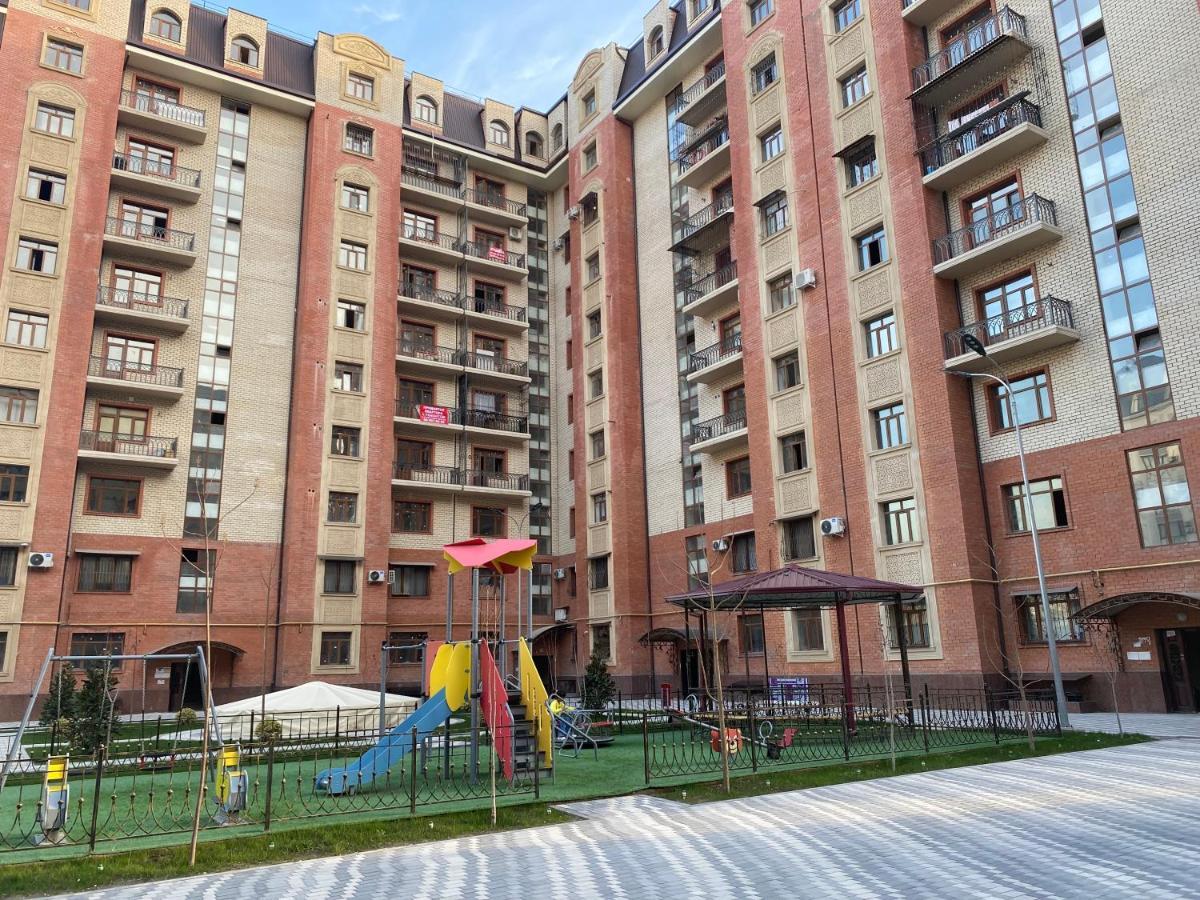 Spacious Apartment In New Building, Near The City Center And Airport Tasjkent Exteriör bild