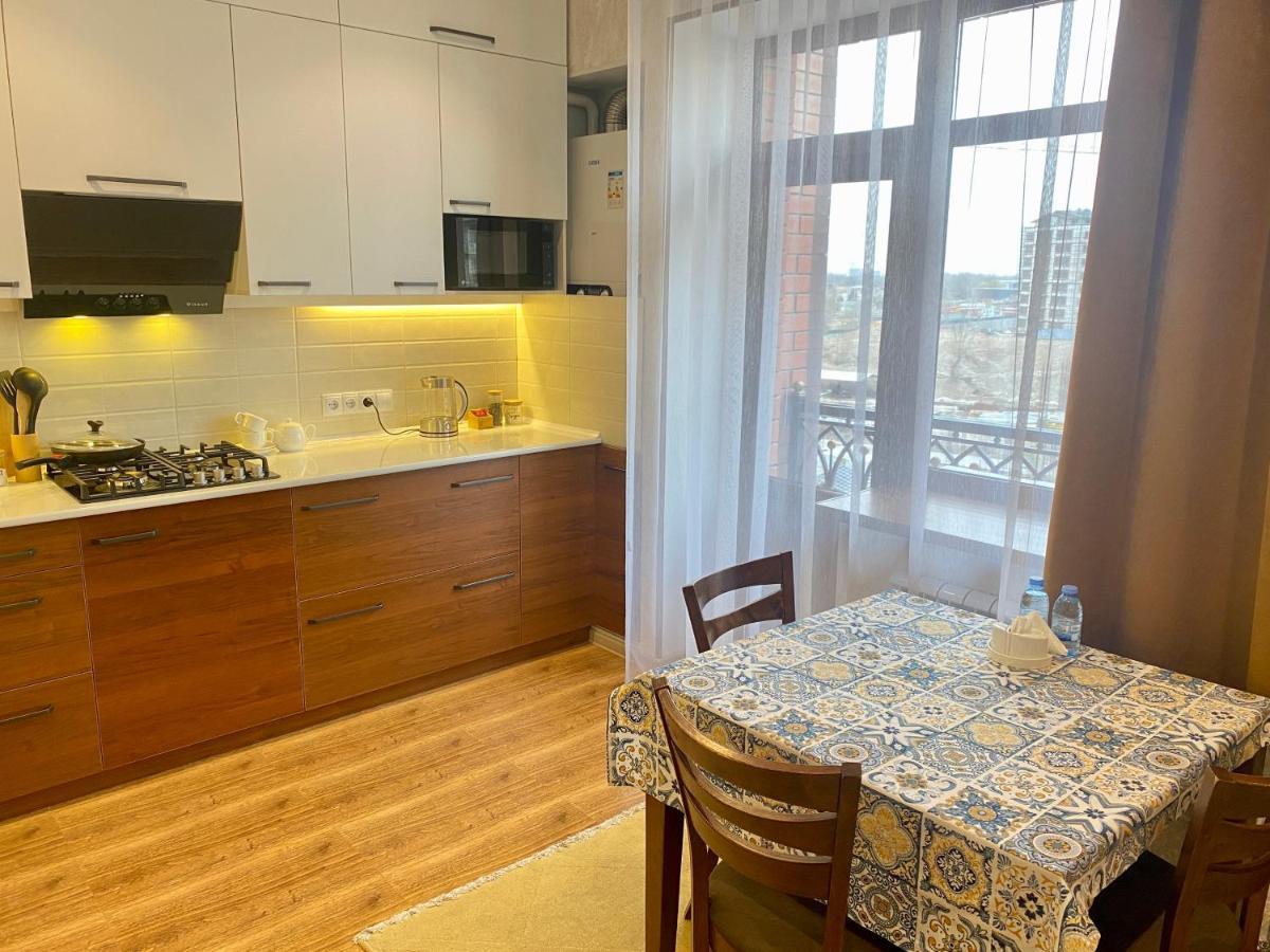 Spacious Apartment In New Building, Near The City Center And Airport Tasjkent Exteriör bild