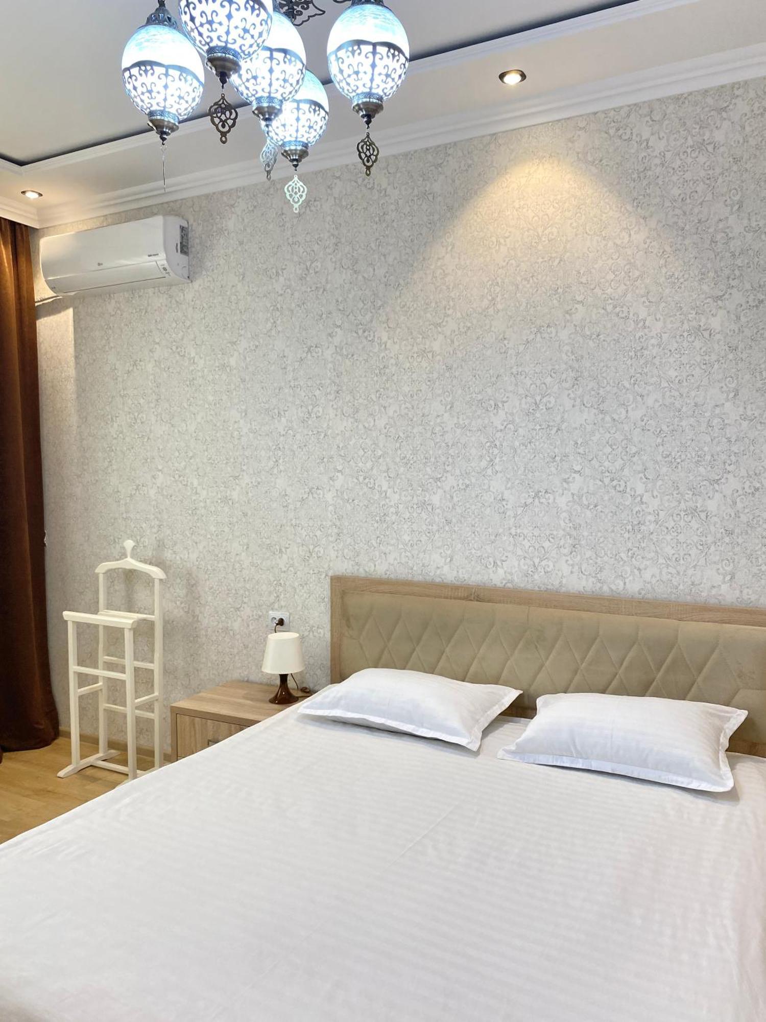 Spacious Apartment In New Building, Near The City Center And Airport Tasjkent Exteriör bild